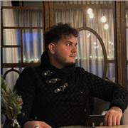 English tutor for students at beginner and intermediate levels